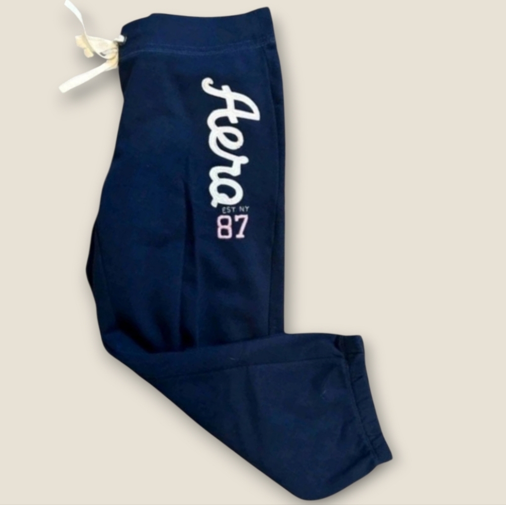 SOLD Aeropostale Juniors XSmall Navy Blue Sweat Jogger Capris Y2K